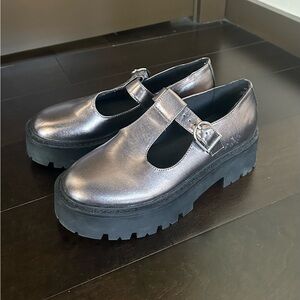 Women's Metallic Platform Mary Jane Shoes | Size 7.5